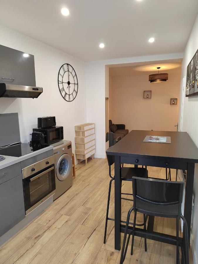 Moderne Et Chaleureux Duplex En Centre-Ville Сен-Жан-де-Веда Экстерьер фото