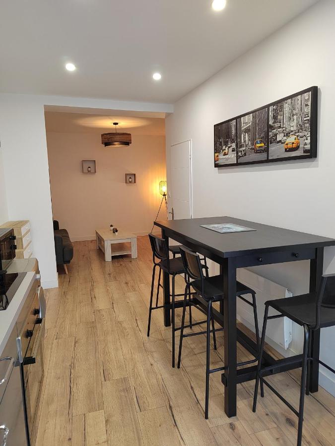 Moderne Et Chaleureux Duplex En Centre-Ville Сен-Жан-де-Веда Экстерьер фото