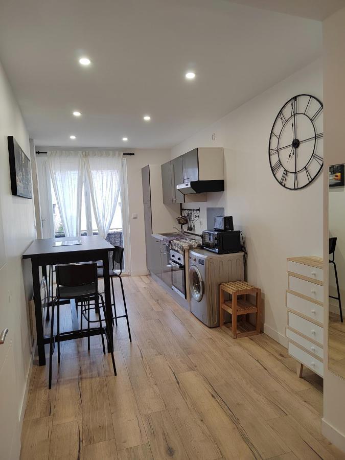 Moderne Et Chaleureux Duplex En Centre-Ville Сен-Жан-де-Веда Экстерьер фото